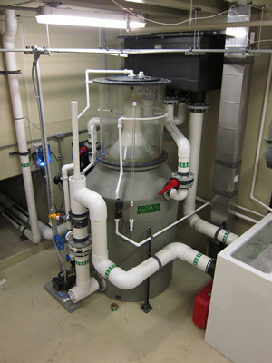 300PE<br>installed by Aquatic Exhibits International for use on a 1600 gal, double arched aquarium
